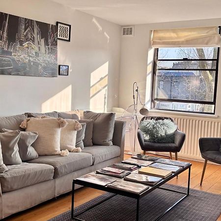 Hyde Park,3 Min Walk,Family Home! 2 Bedrooms & 2 Bathrooms Apartment! Fantastic Location London Kültér fotó