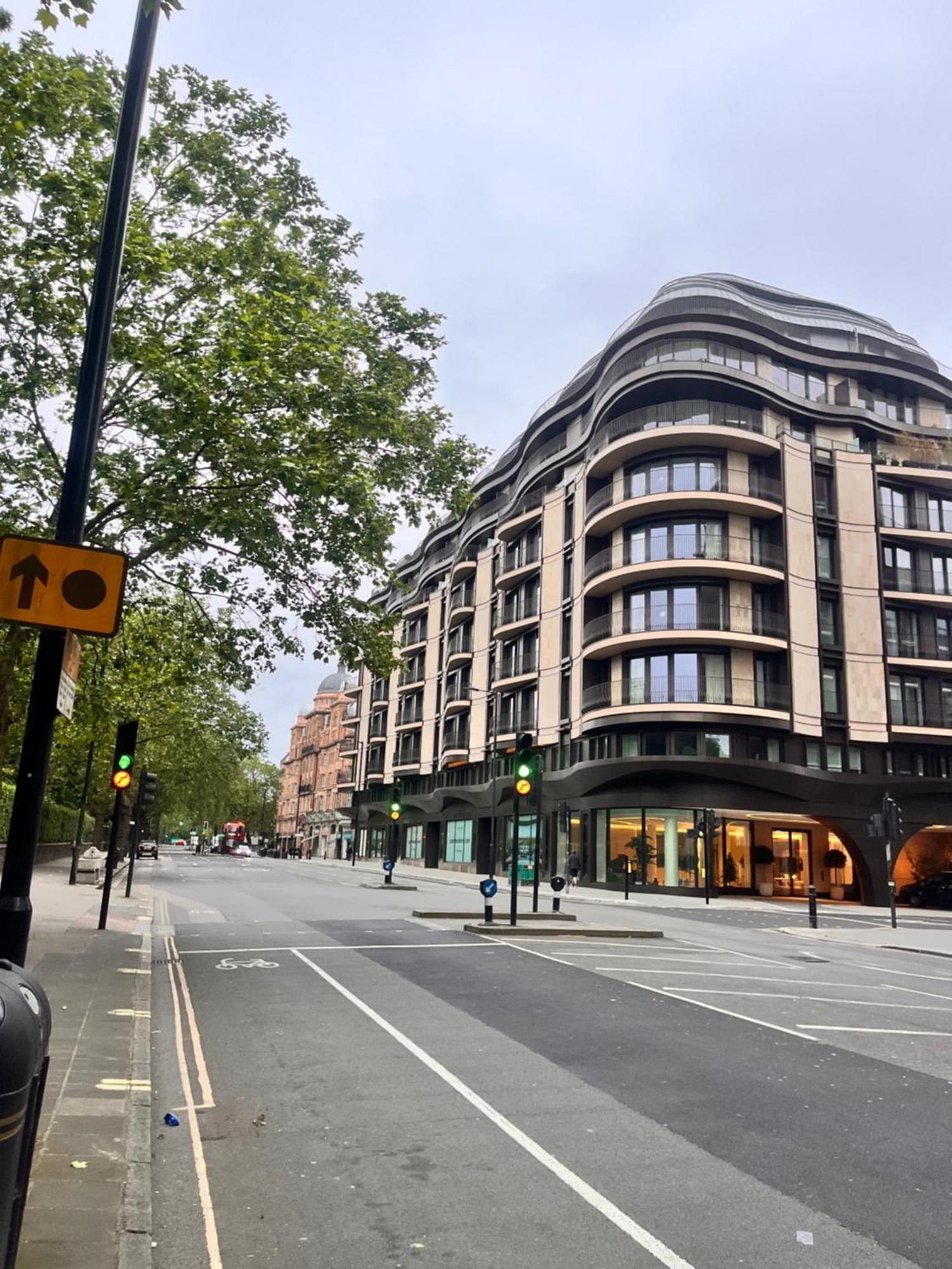 Hyde Park,3 Min Walk,Family Home! 2 Bedrooms & 2 Bathrooms Apartment! Fantastic Location London Kültér fotó